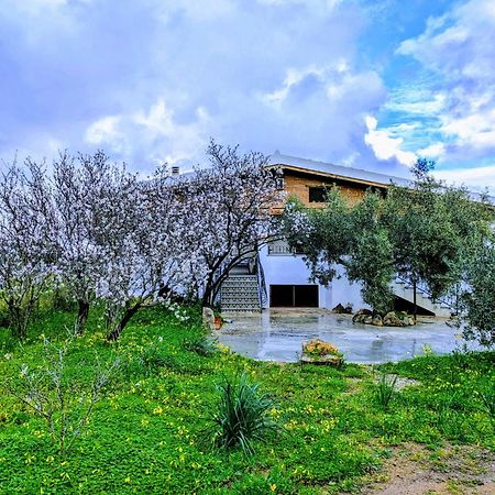 Agriturismo "Pirastreri" Siniscola Exterior foto